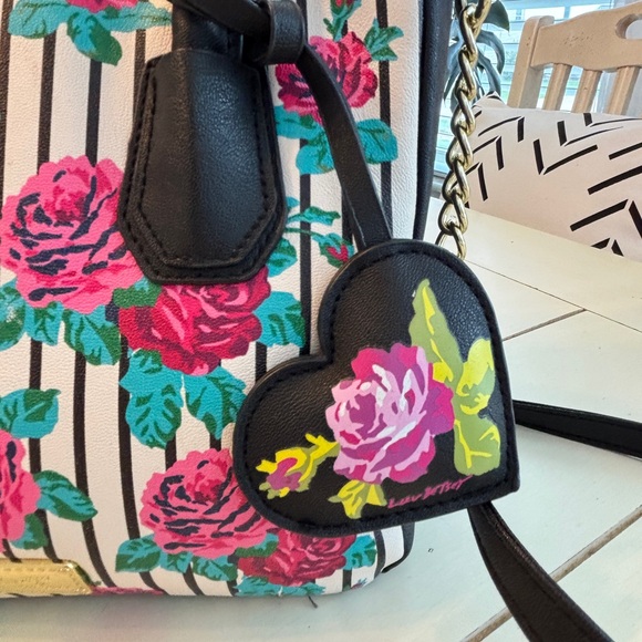 Luv Betsey Johnson Flower Satchel Crossbody Bag Black Striped 9x8x4/5 - Picture 2 of 16